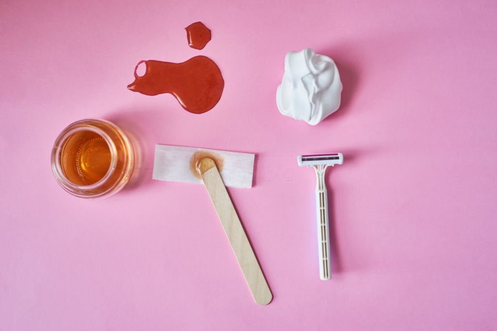 Waxing vs Shaving: Which is the Right Method for You?